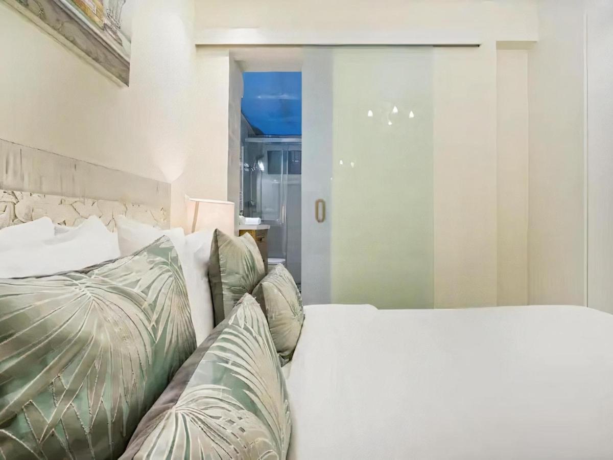 Sitges Spaces Mediterranean Apartments 4 Bedroom, 4 Bathroom, Huge Terrace, Jacuzzi- Sleeps 9 ภายนอก รูปภาพ